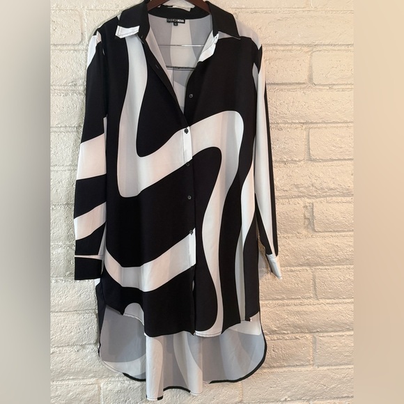 Black and White Women's Dress - Picture 2 of 7